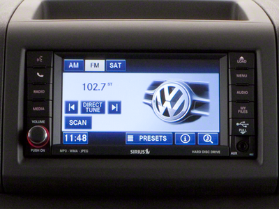 2012 Volkswagen Routan SEL Premium