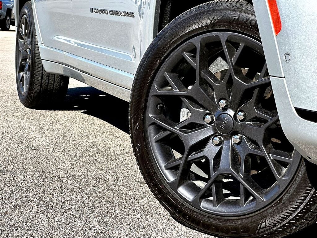 2023 Jeep Grand Cherokee L Summit
