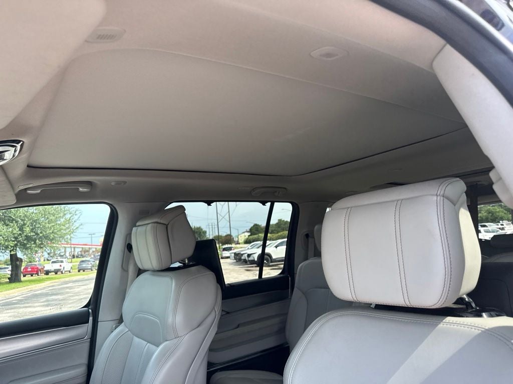 2023 Jeep Grand Wagoneer L Base