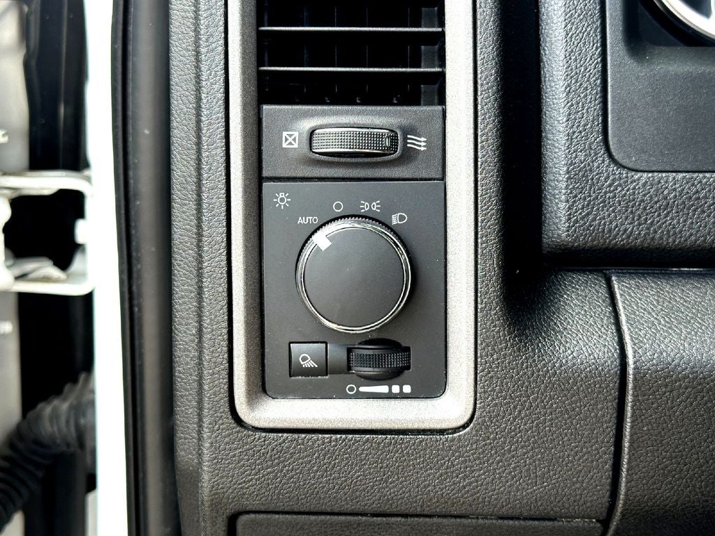 2021 RAM 1500 Classic Tradesman