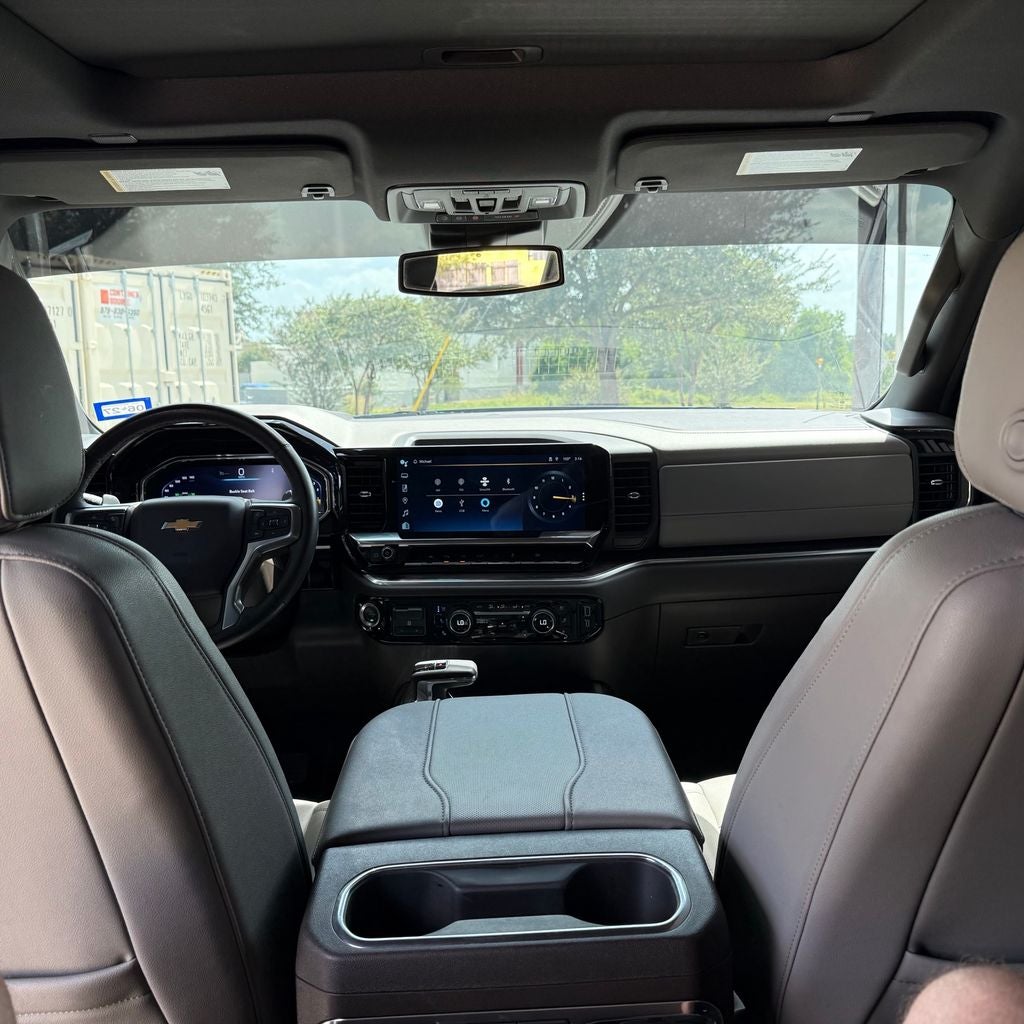 2024 Chevrolet Silverado 1500 LTZ