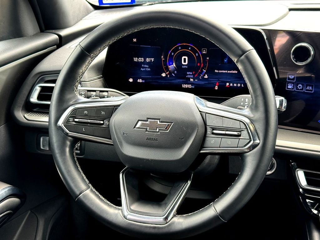 2024 Chevrolet Traverse LS