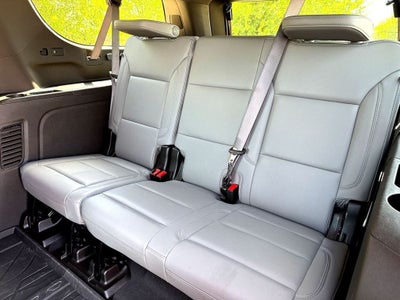 2025 Chevrolet Suburban LT