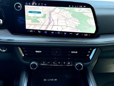 2025 Chevrolet Suburban LT