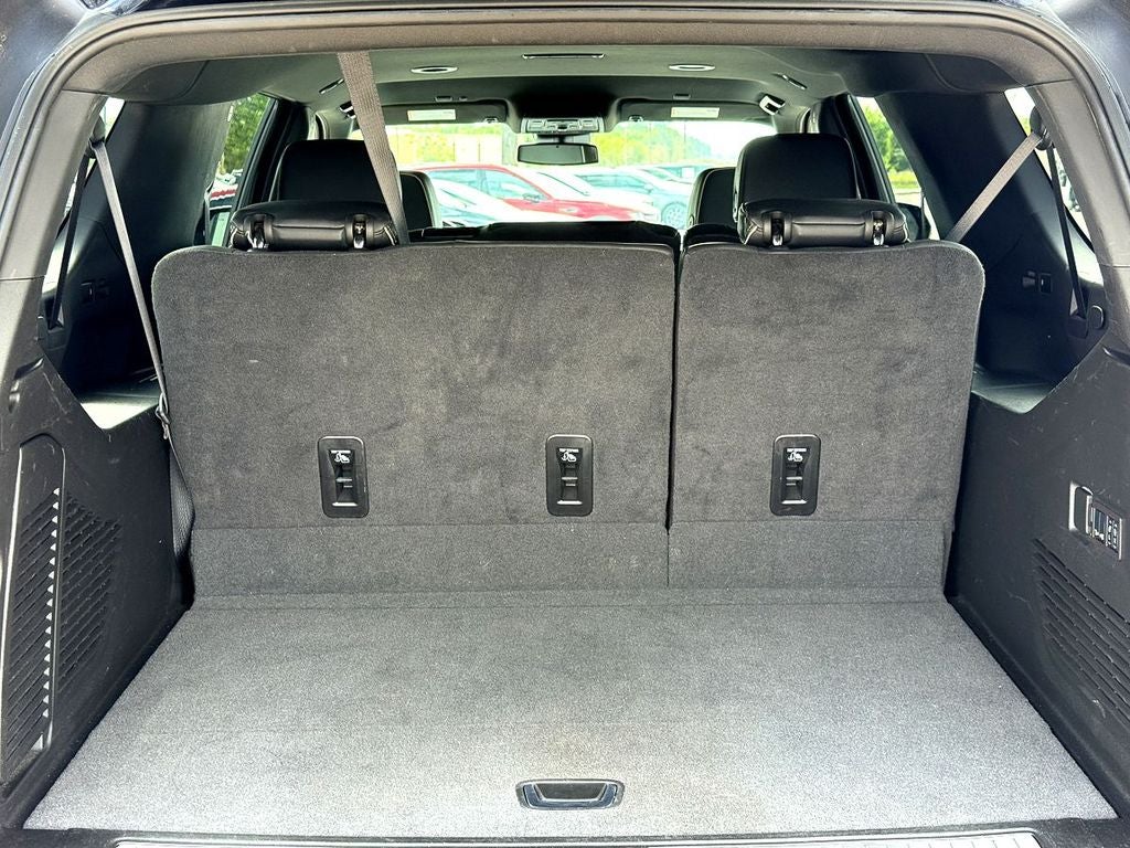 2024 Chevrolet Suburban Premier