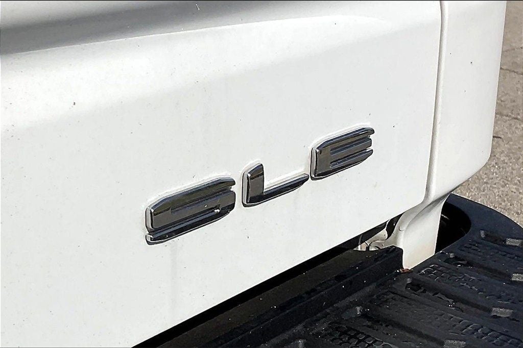 2024 GMC Sierra 1500 SLE