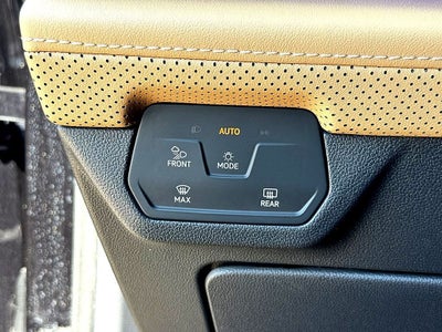 2024 Volkswagen Atlas Cross Sport SEL R-Line 4Motion