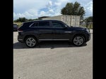 2024 Volkswagen Atlas Cross Sport SEL R-Line 4Motion