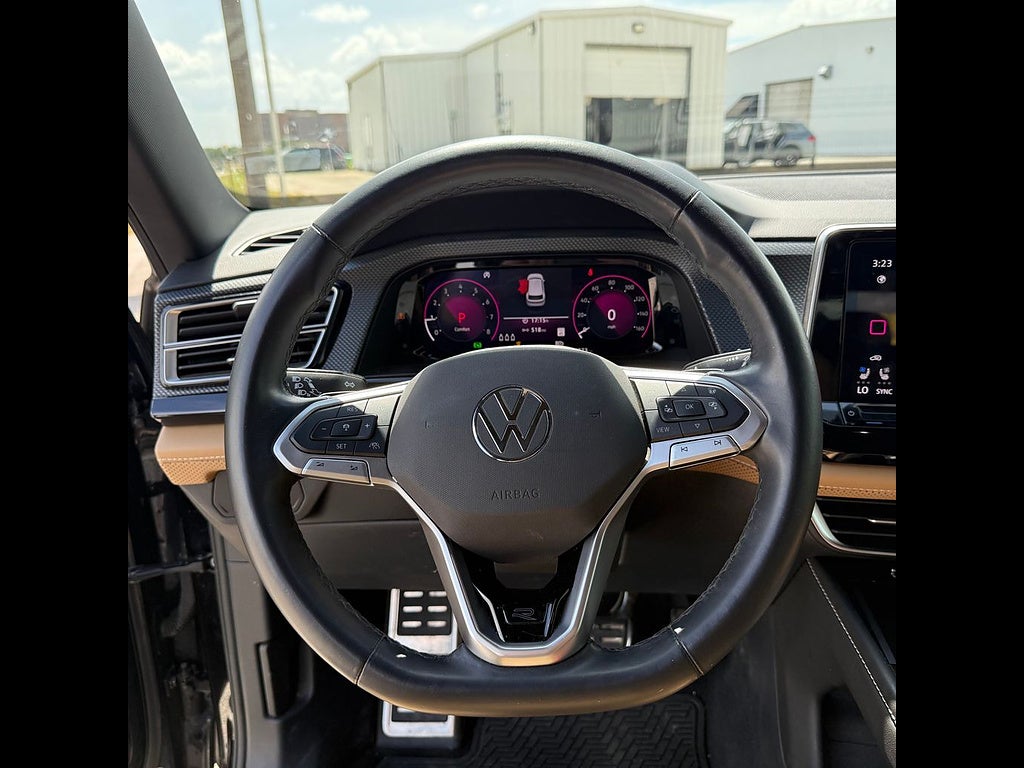 2024 Volkswagen Atlas Cross Sport SEL R-Line 4Motion
