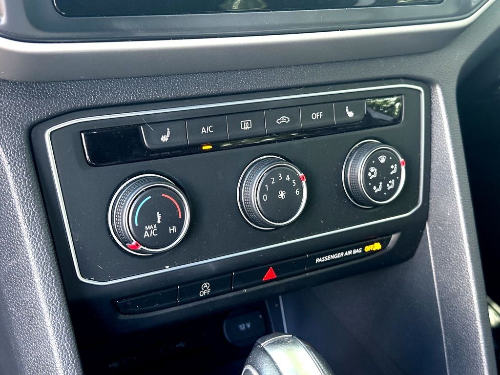 2023 Volkswagen Atlas Cross Sport 2.0T SE
