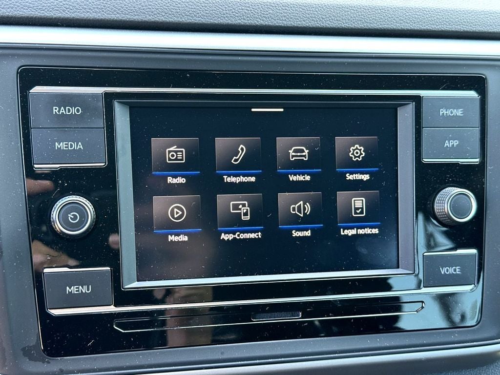 2023 Volkswagen Atlas Cross Sport 2.0T SE