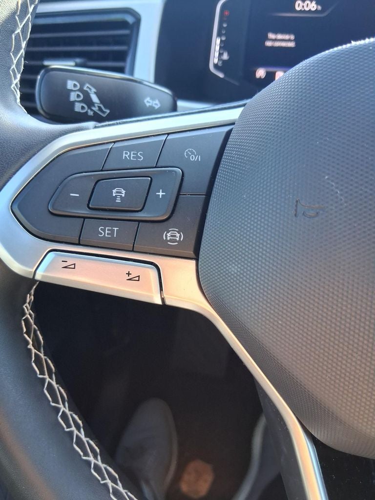2022 Volkswagen Atlas Cross Sport 3.6L V6 SE w/Technology