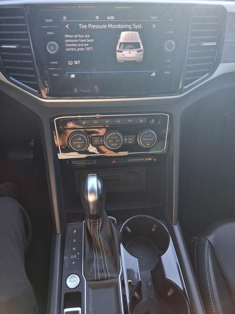 2022 Volkswagen Atlas Cross Sport 3.6L V6 SE w/Technology