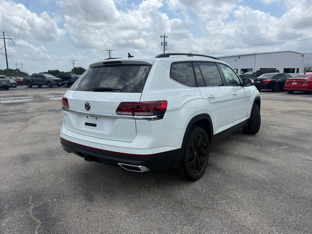 2022 Volkswagen Atlas 3.6L V6 SE w/Technology