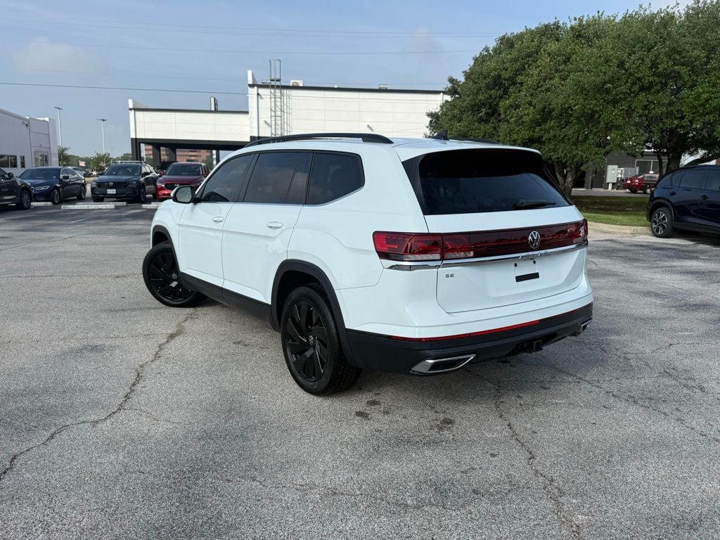 2024 Volkswagen Atlas 2.0T SE w/Technology
