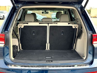 2022 Volkswagen Atlas 3.6L V6 SE w/Technology