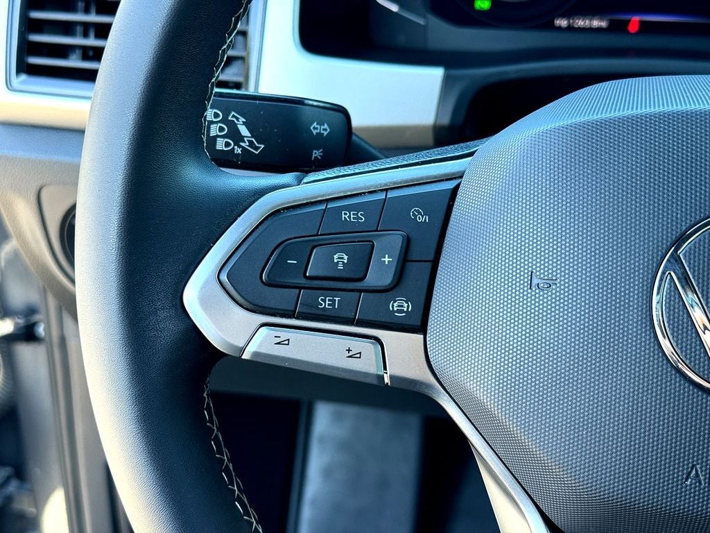 2022 Volkswagen Atlas Cross Sport 3.6L V6 SE w/Technology