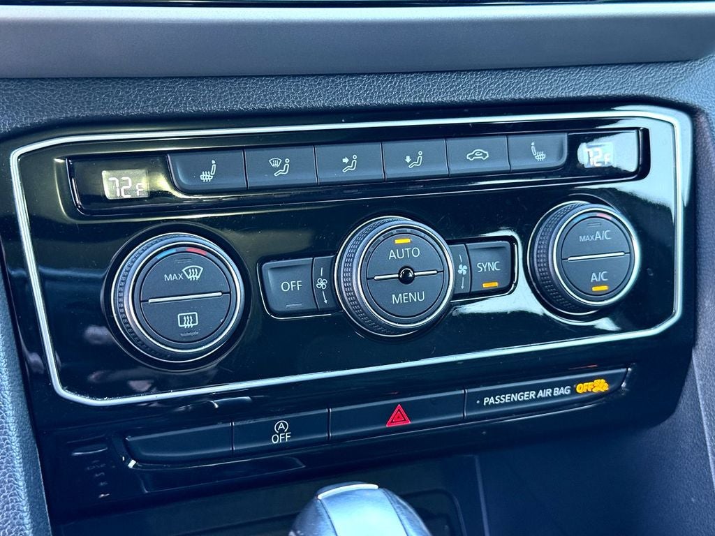 2022 Volkswagen Atlas Cross Sport 3.6L V6 SE w/Technology