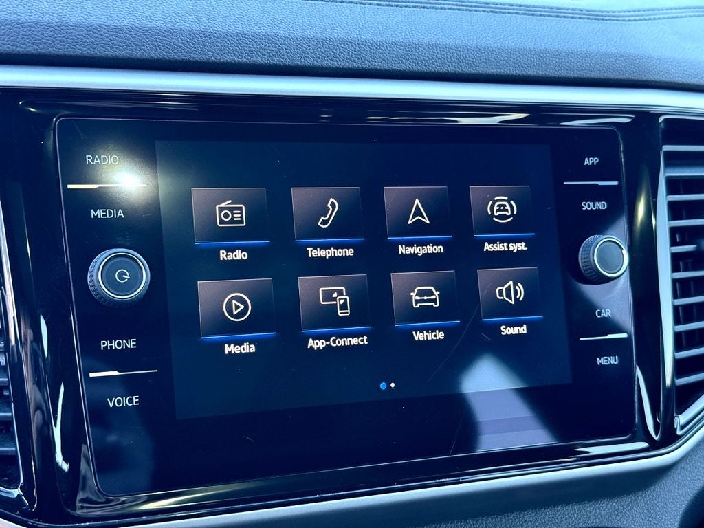 2022 Volkswagen Atlas Cross Sport 3.6L V6 SE w/Technology