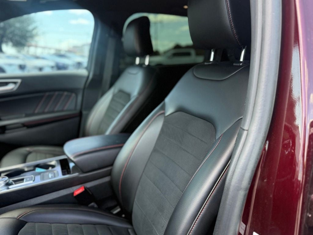 2021 Ford Edge ST Line