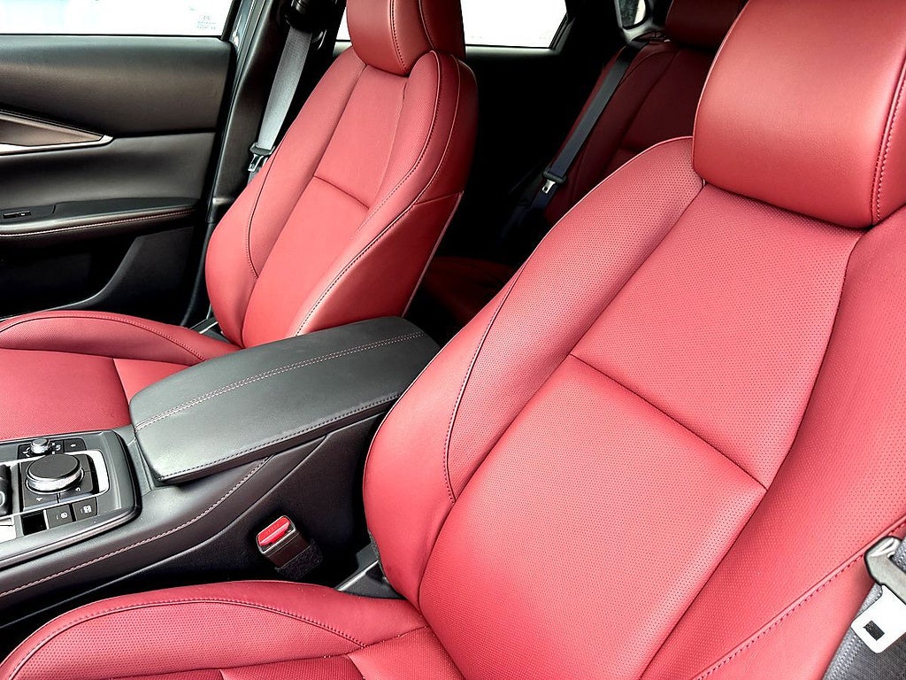 2026 Mazda Mazda CX-30 2.5 S Carbon Edition