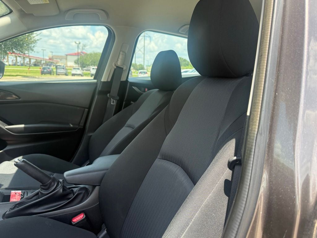 2014 Mazda Mazda3 i Sport