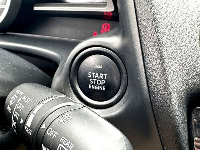 2014 Mazda Mazda3 i Sport