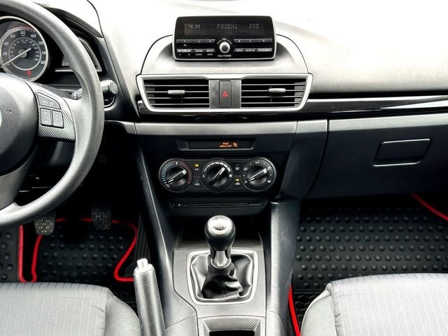 2014 Mazda Mazda3 i Sport