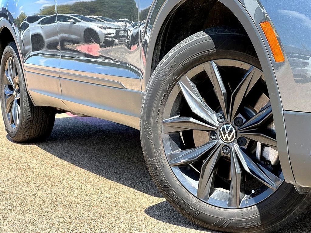 2024 Volkswagen Tiguan 2.0T SE