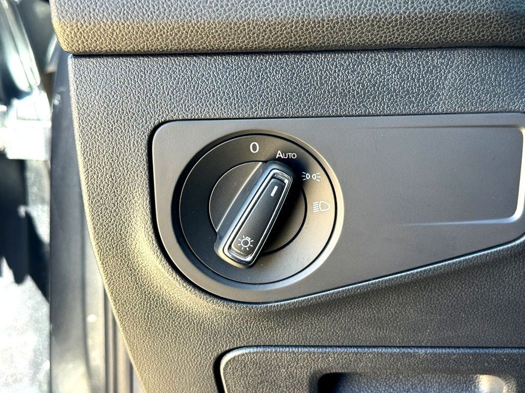 2024 Volkswagen Tiguan 2.0T Wolfsburg Edition