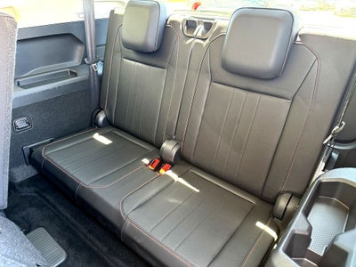 2024 Volkswagen Tiguan 2.0T Wolfsburg Edition