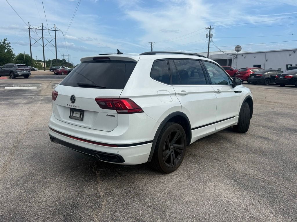 2023 Volkswagen Tiguan 2.0T SE R-Line Black