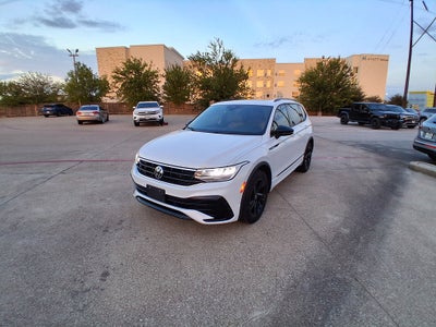 2024 Volkswagen Tiguan SE R-Line Black