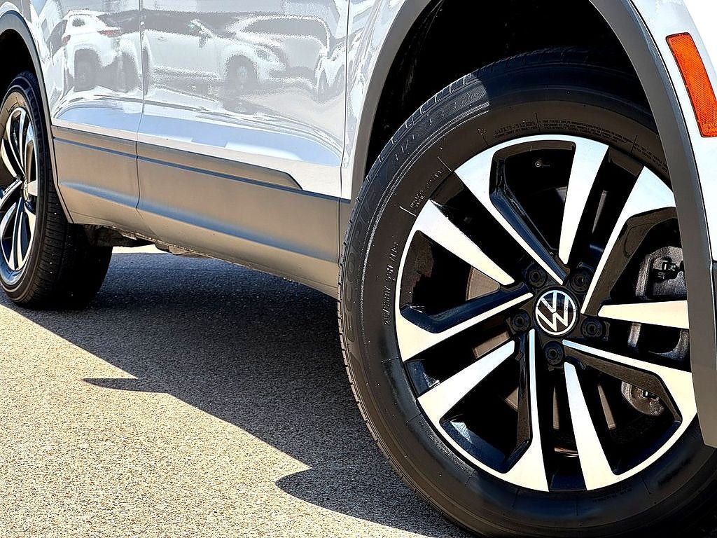2024 Volkswagen Tiguan S