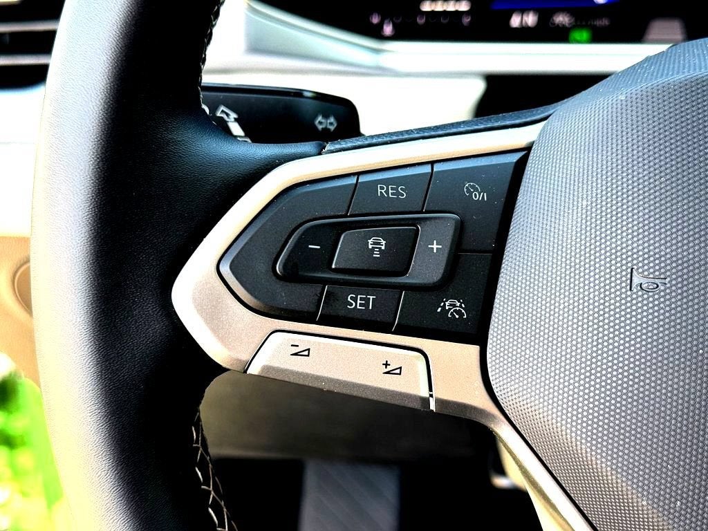 2026 Volkswagen Taos SE