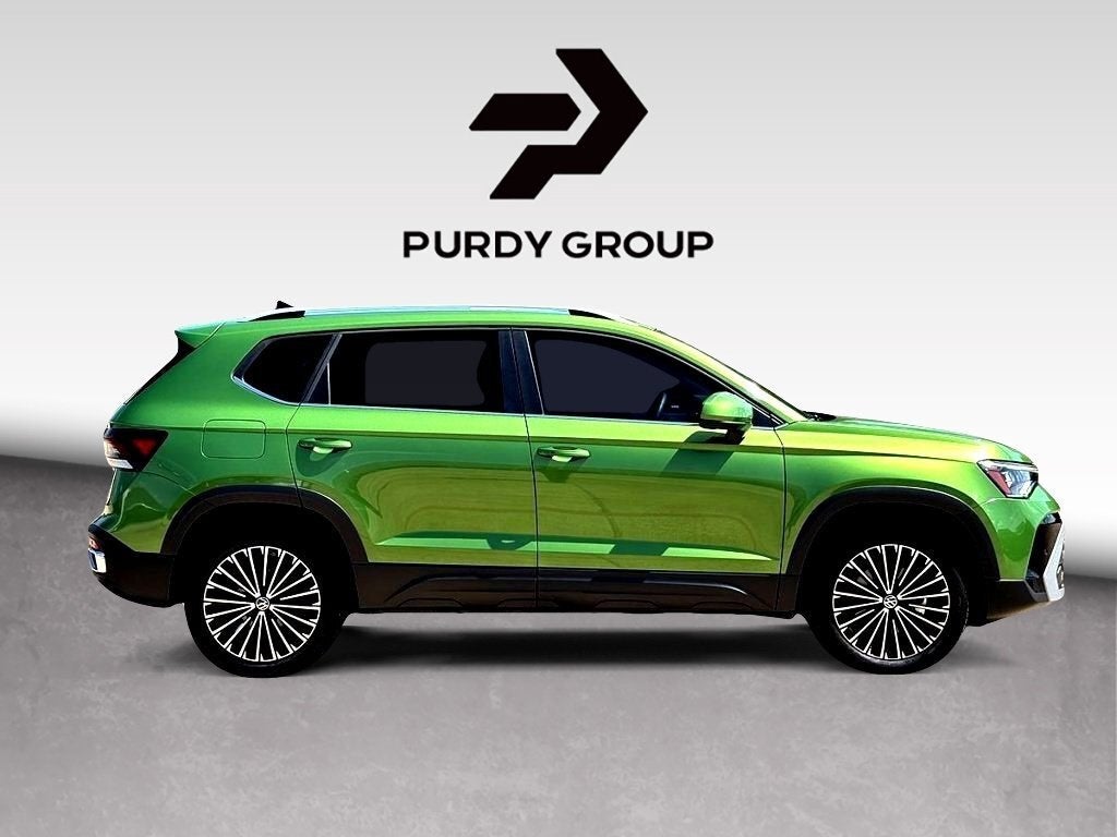 2026 Volkswagen Taos SE