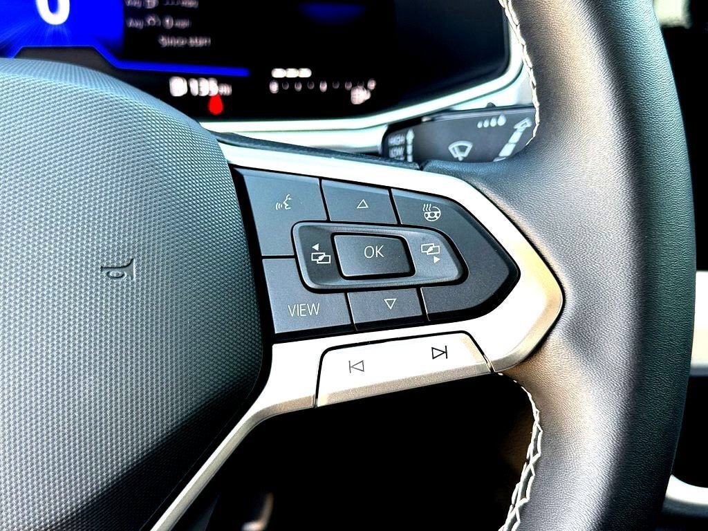 2026 Volkswagen Taos SE