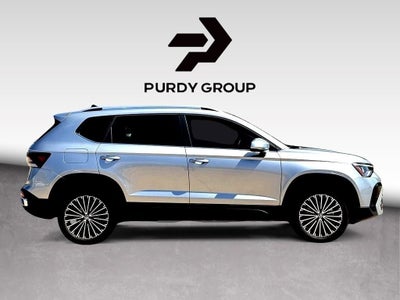 2026 Volkswagen Taos SE
