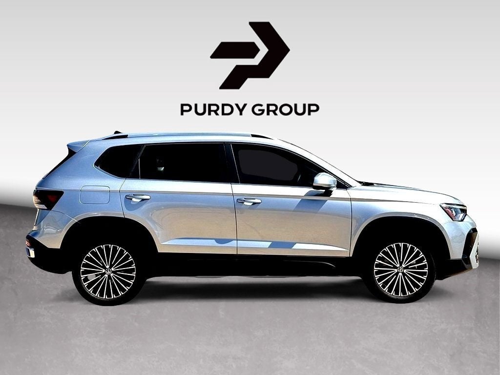 2026 Volkswagen Taos SE