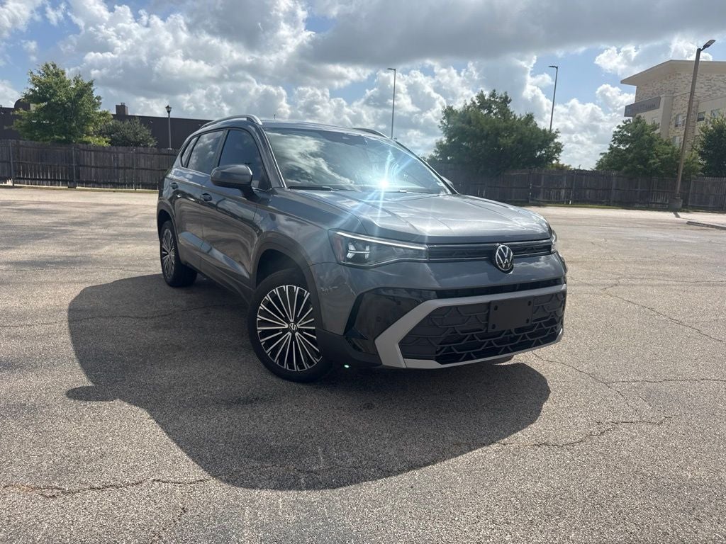 2025 Volkswagen Taos 1.5T SE