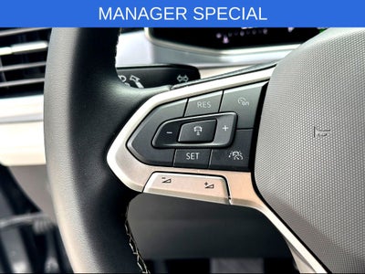 2025 Volkswagen Taos 1.5T SE