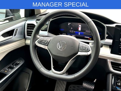 2025 Volkswagen Taos 1.5T SE