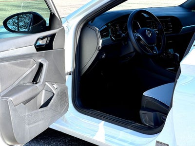 2021 Volkswagen Jetta R-Line