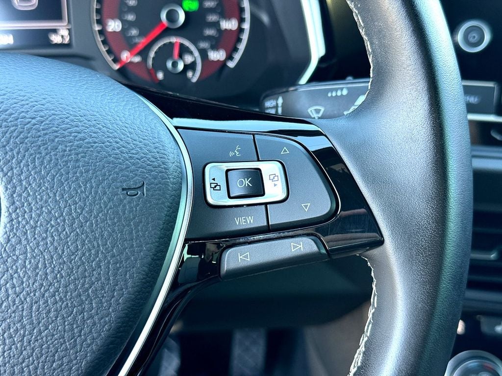 2021 Volkswagen Jetta R-Line