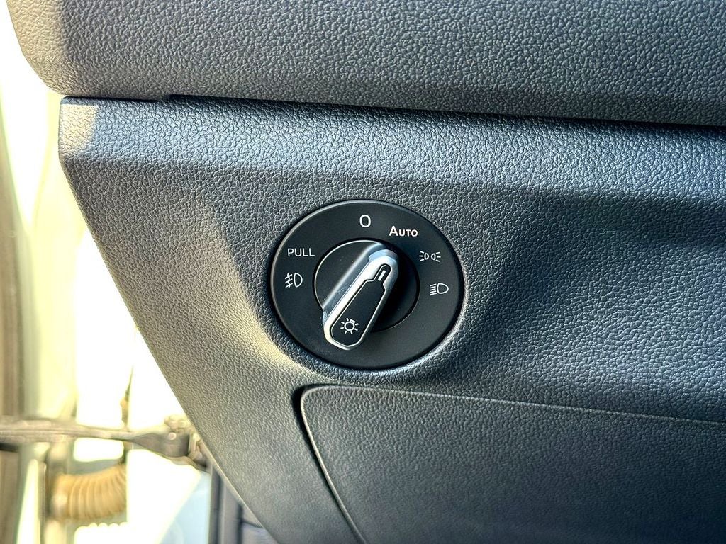 2021 Volkswagen Jetta R-Line