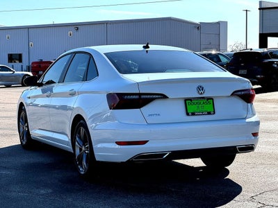 2021 Volkswagen Jetta R-Line
