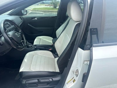 2015 Volkswagen Jetta 1.8T Sport