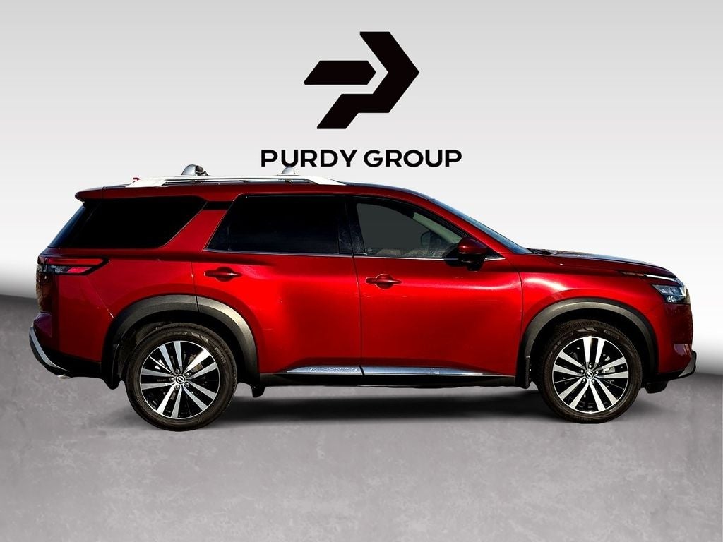 2023 Nissan Pathfinder Platinum