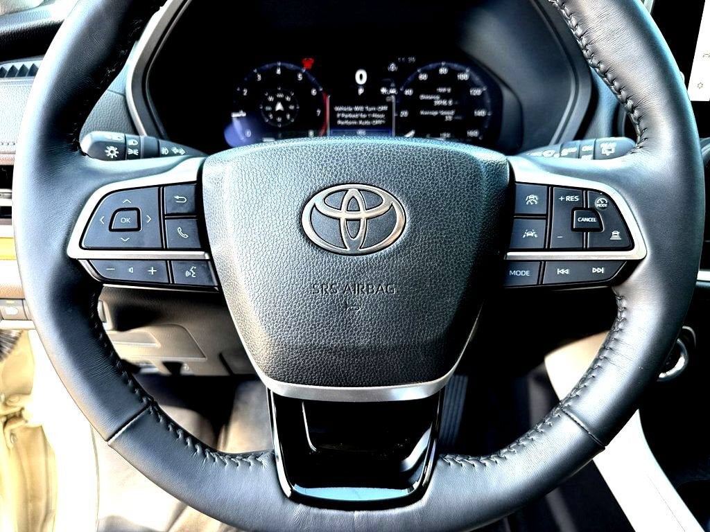 2024 Toyota Grand Highlander Limited 4dr SUV