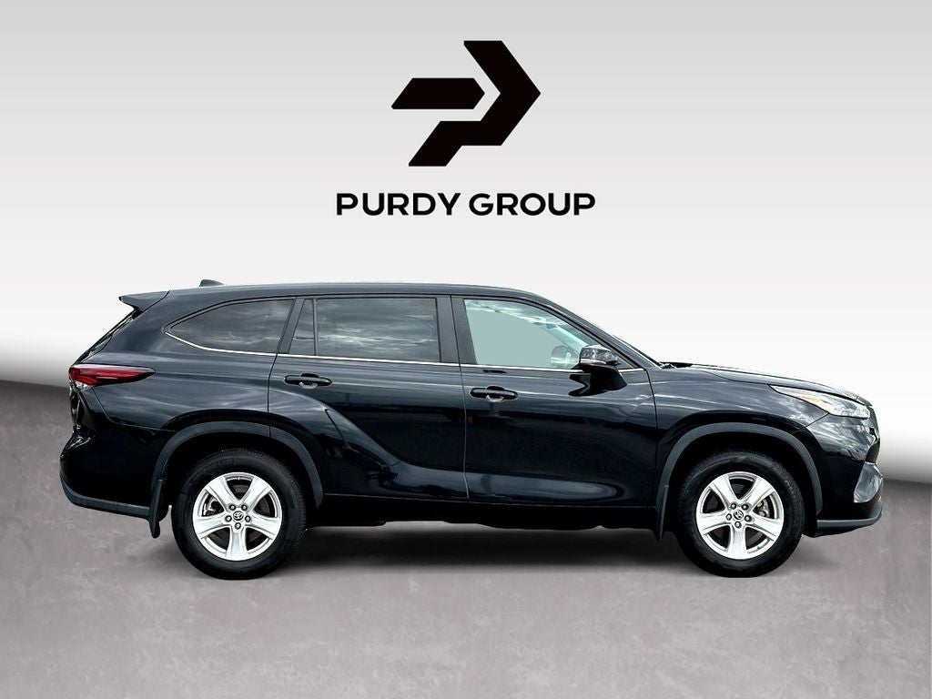 2024 Toyota Highlander LE